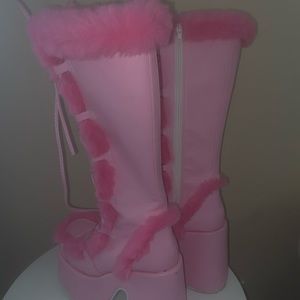 Pink platform Demonia’s size 8